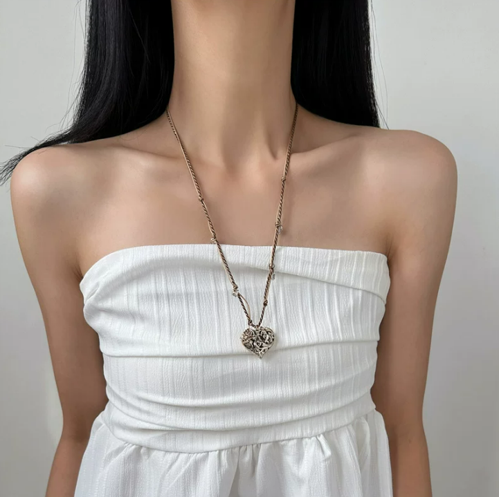 Roseheart Vintage Pendant